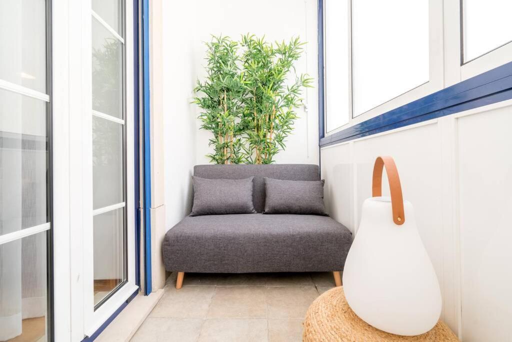 Beautiful Apartment Near The Center Of リスボン エクステリア 写真
